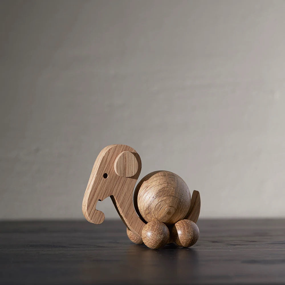 Spinning Elephant, Medium