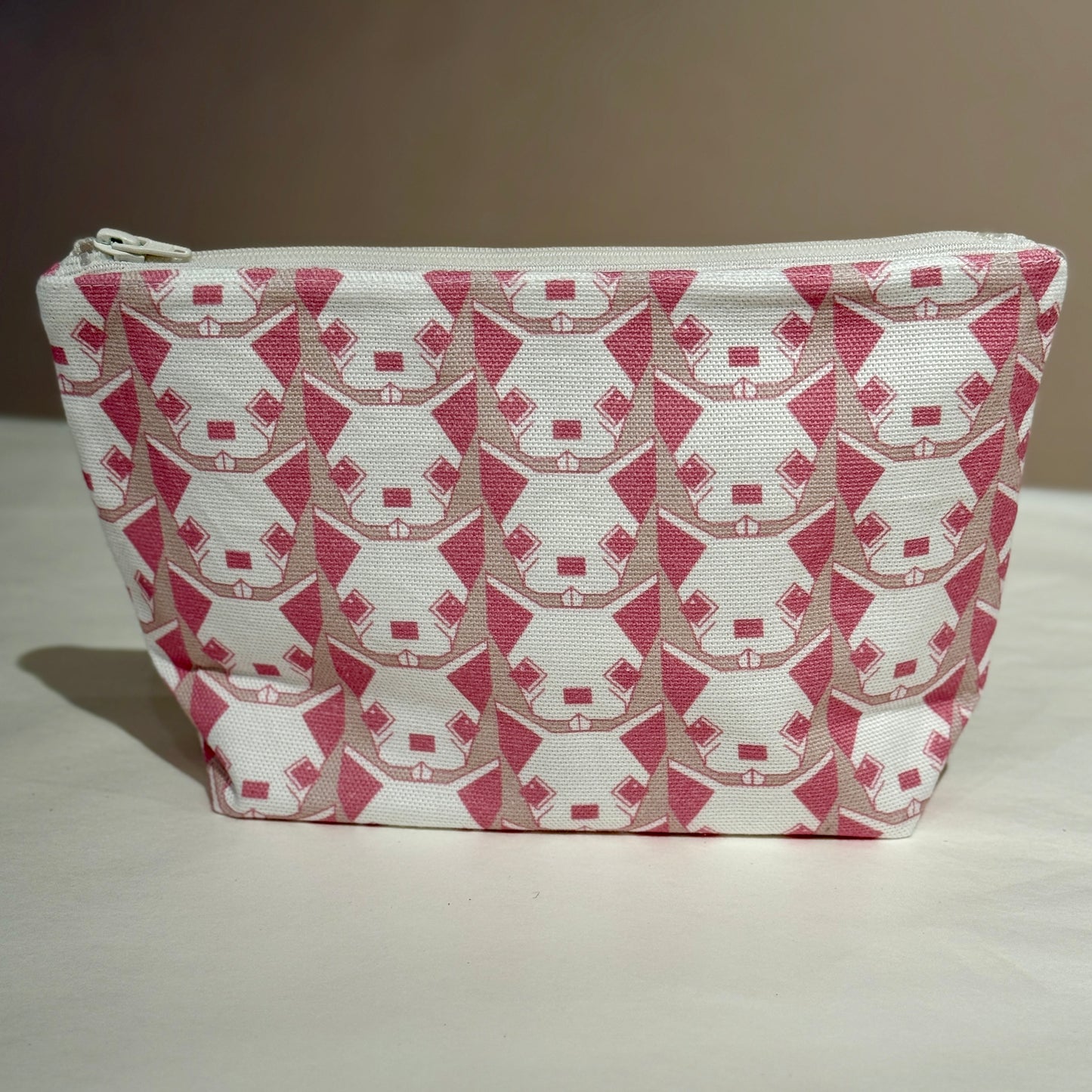 
                  
                    Pouch Dog • Various
                  
                