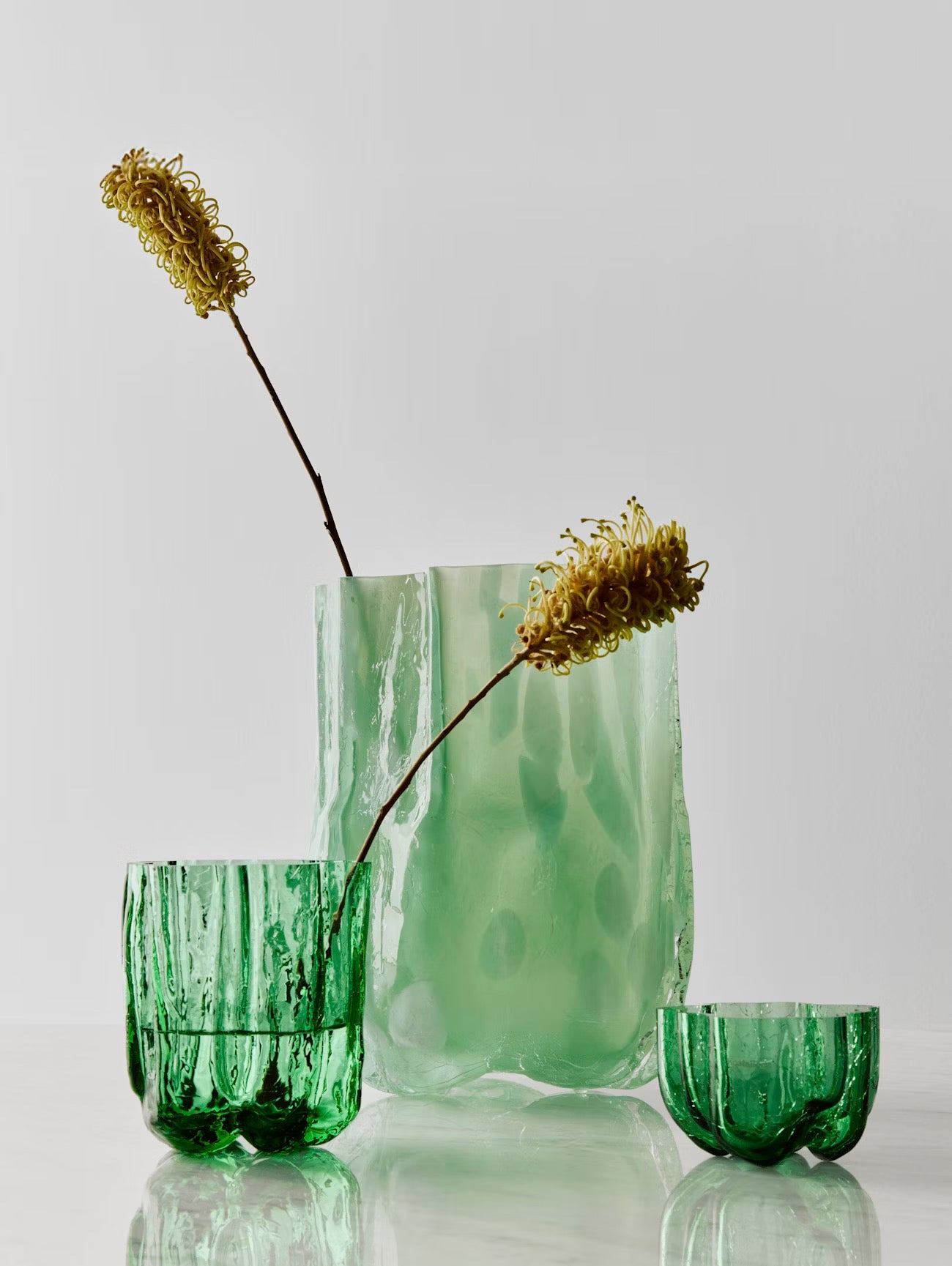 
                  
                    Crackle minivas 112 mm, Dark Green • Kosta Boda
                  
                