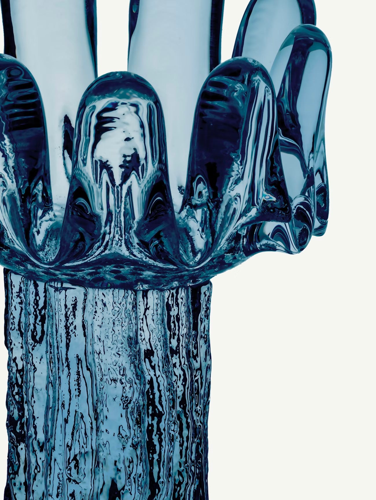 
                  
                    Sunflower Circular 180 mm • Kosta Boda
                  
                