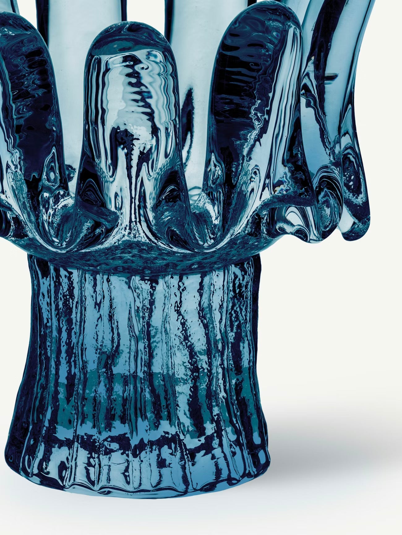 
                  
                    Sunflower Circular 115 mm • Kosta Boda
                  
                