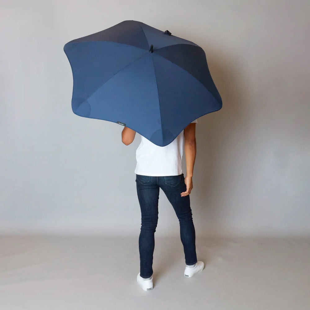 
                  
                    Classic Navy, långt paraply | Blunt Umbrellas
                  
                