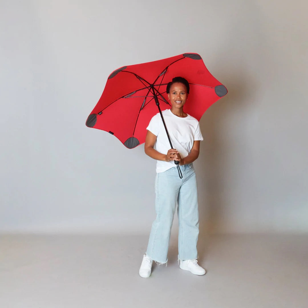 
                  
                    Classic Red, långt paraply | Blunt Umbrellas
                  
                
