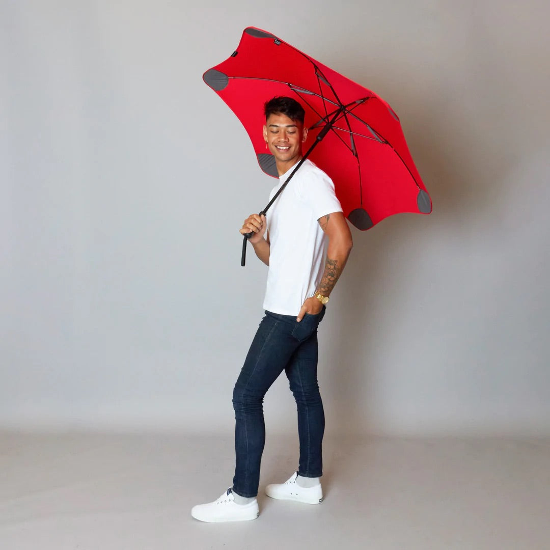 
                  
                    Classic Red, långt paraply | Blunt Umbrellas
                  
                