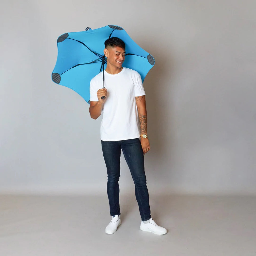 
                  
                    Metro Blue, hopfällbart paraply | Blunt Umbrellas
                  
                