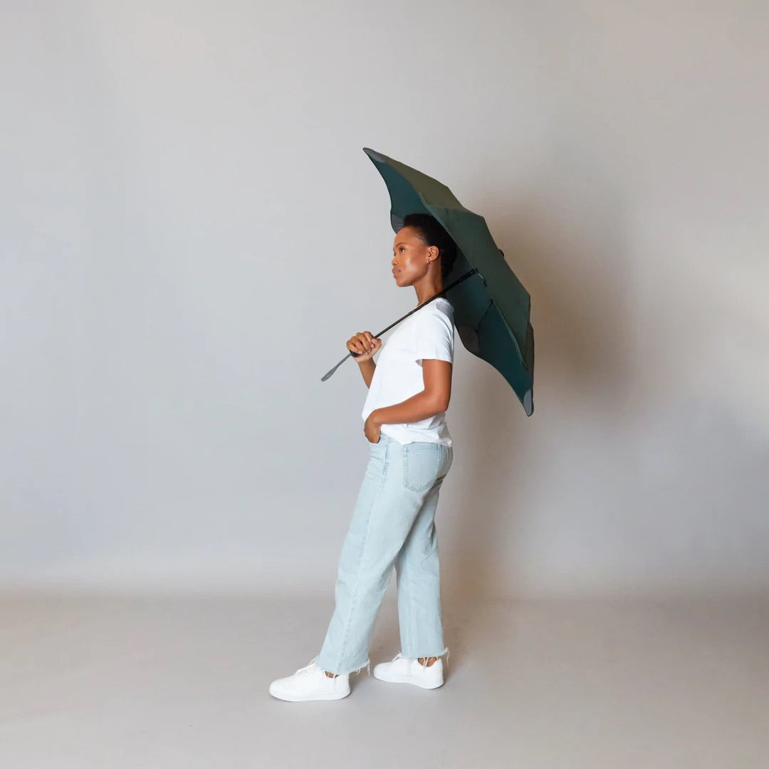 
                  
                    Metro Green, hopfällbart paraply | Blunt Umbrellas
                  
                