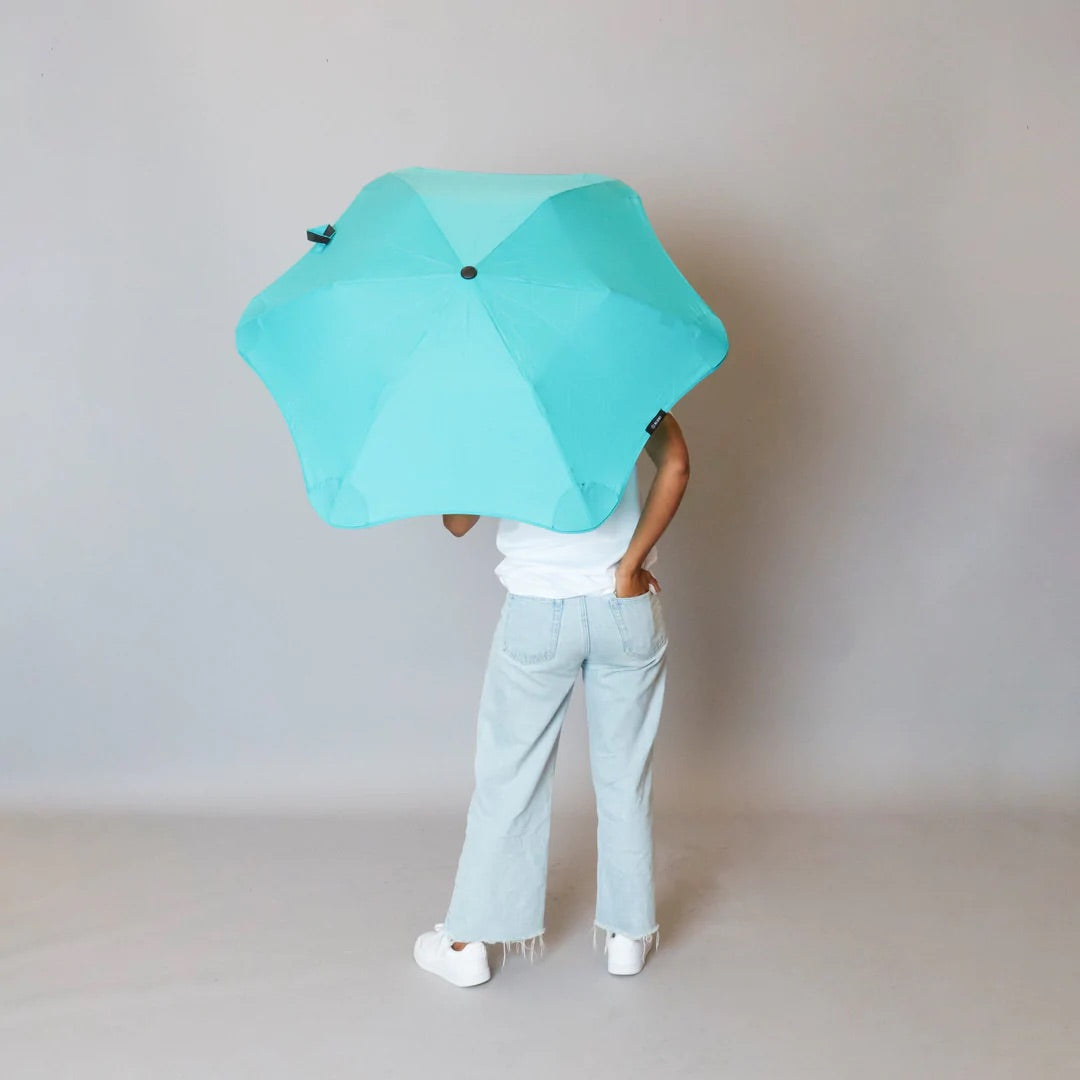 
                  
                    Metro Mint, hopfällbart paraply | Blunt Umbrellas
                  
                