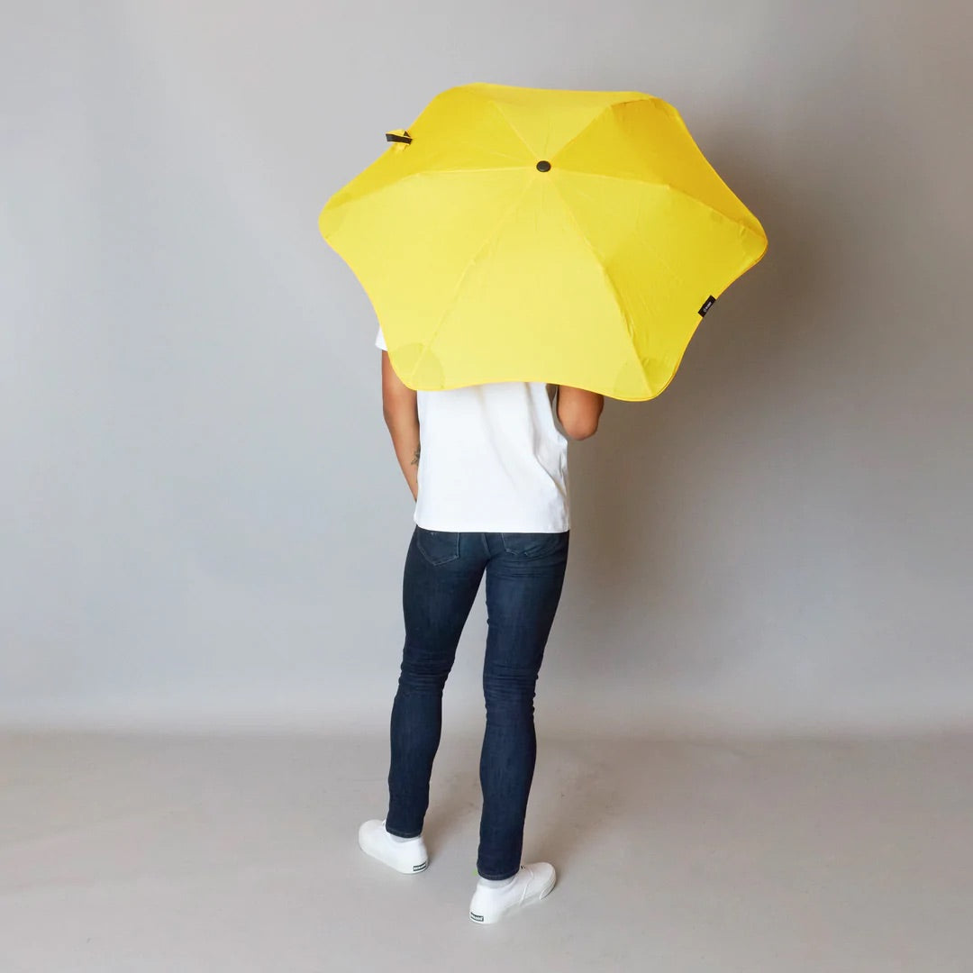 
                  
                    Metro Yellow, hopfällbart paraply | Blunt Umbrellas
                  
                